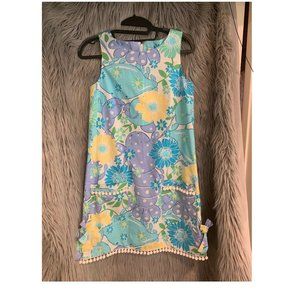 Classic Sleeveless Shift Dress in White King Crab